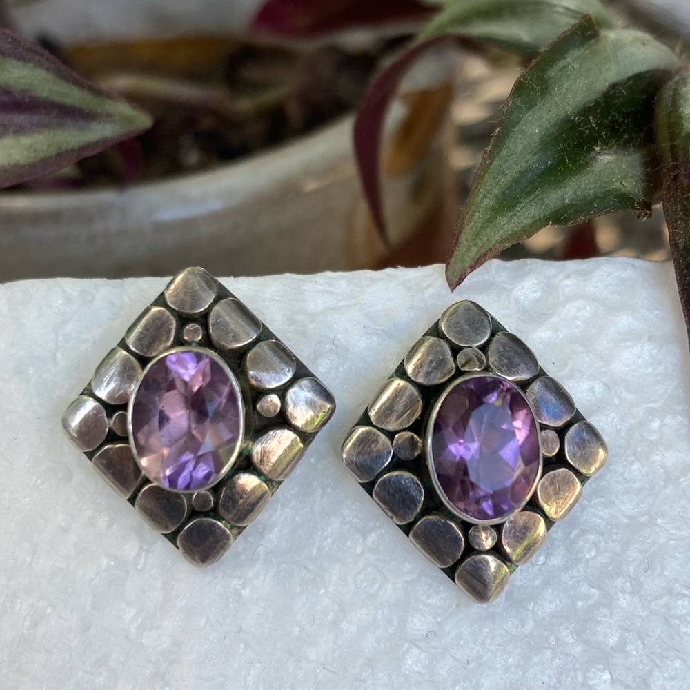 Amethyst sterling reptile-print diamond-shape earrings *HP*